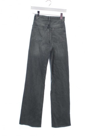 Blugi de femei Zara, Mărime XXS, Culoare Gri, Preț 163,16 Lei