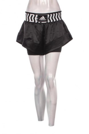 Damen Shorts Adidas, Größe M, Farbe Schwarz, Preis € 22,99