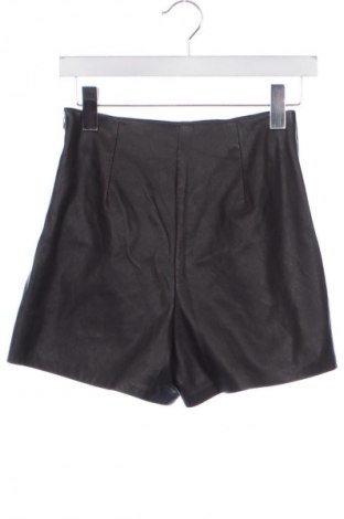 Pantaloni scurți de femei American Eagle, Mărime XXS, Culoare Maro, Preț 89,47 Lei