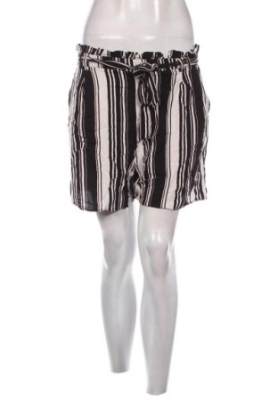 Pantaloni scurți de femei Amisu, Mărime L, Culoare Multicolor, Preț 61,74 Lei