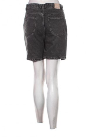 Γυναικείο κοντό παντελόνι Authentic Denim, Μέγεθος M, Χρώμα Μαύρο, Τιμή 9,72 €