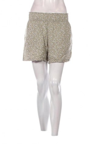 Damen Shorts Beloved, Größe M, Farbe Mehrfarbig, Preis € 9,79