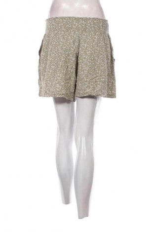 Damen Shorts Beloved, Größe M, Farbe Mehrfarbig, Preis € 9,79