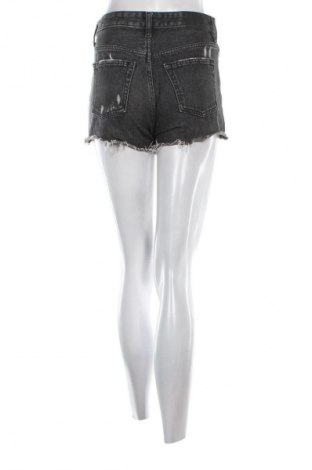 Damskie szorty Bershka, Rozmiar XS, Kolor Czarny, Cena 60,99 zł