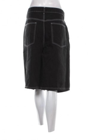 Dámské kraťasy  Bershka, Velikost XL, Barva Černá, Cena  339,00 Kč