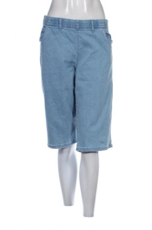Γυναικείο κοντό παντελόνι Bpc Bonprix Collection, Μέγεθος XXL, Χρώμα Μπλέ, Τιμή 9,72 €