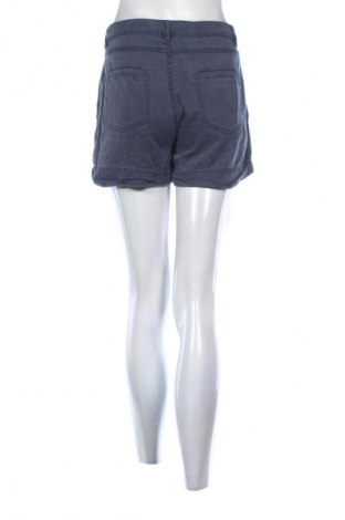Damen Shorts Clockhouse, Größe M, Farbe Blau, Preis 9,72 €