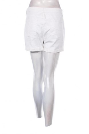 Damen Shorts F&F, Größe L, Farbe Weiß, Preis 10,00 €