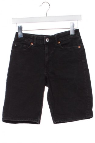 Pantaloni scurți de femei H&M, Mărime XS, Culoare Negru, Preț 50,00 Lei