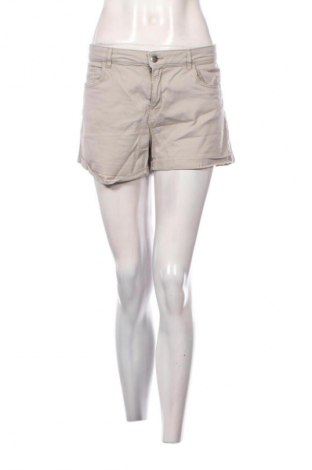 Pantaloni scurți de femei H&M, Mărime XL, Culoare Bej, Preț 50,00 Lei