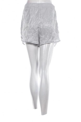 Dámské kraťasy  H&M, Velikost S, Barva Šedá, Cena  229,00 Kč