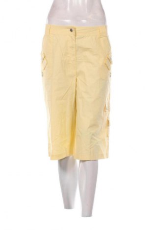 Női rövidnadrág Meine Grosse, Méret XL, Szín Sárga, Ár 6 232 Ft