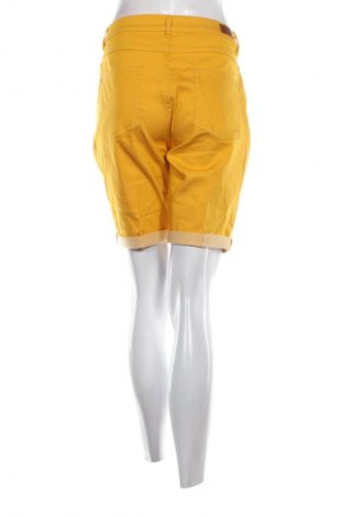 Damen Shorts Miss E, Größe M, Farbe Gelb, Preis € 16,99