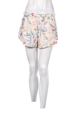 Damen Shorts Pull&Bear, Größe M, Farbe Mehrfarbig, Preis 9,79 €
