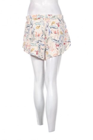Damen Shorts Pull&Bear, Größe M, Farbe Mehrfarbig, Preis 9,79 €