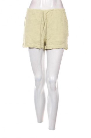 Damen Shorts Pull&Bear, Größe S, Farbe Grün, Preis € 20,99