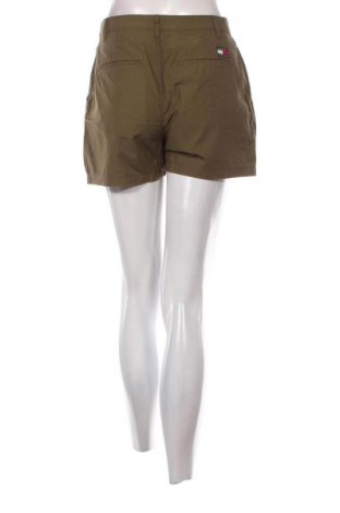 Damskie szorty Tommy Jeans, Rozmiar S, Kolor Zielony, Cena 142,39 zł