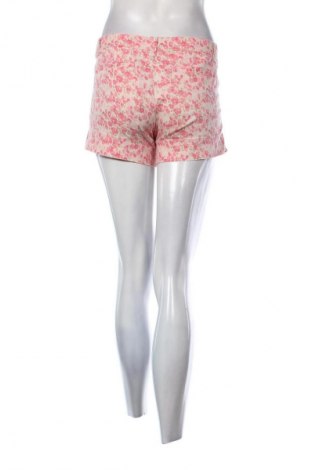 Damen Shorts United Colors Of Benetton, Größe L, Farbe Mehrfarbig, Preis € 16,96