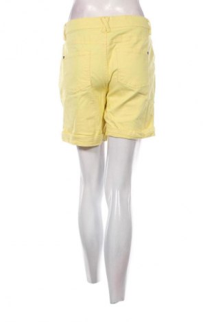 Damen Shorts Woman By Tchibo, Größe M, Farbe Gelb, Preis € 10,00
