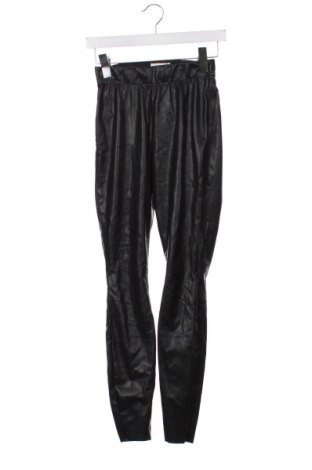 Dámské legíny  H&M, Velikost XS, Barva Černá, Cena  241,00 Kč