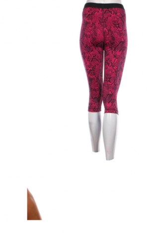 Dámske legíny  Nike, Veľkosť M, Farba Viacfarebná, Cena  19,00 €