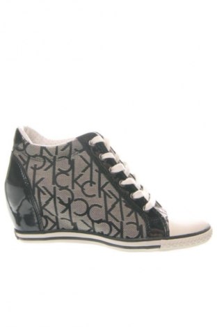 Dámske topánky  Calvin Klein Jeans, Veľkosť 39, Farba Viacfarebná, Cena  43,95 €