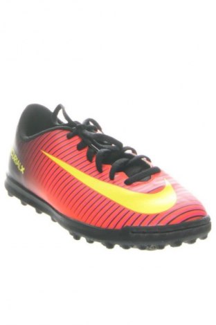 Gyerekcipők Nike, Méret 37, Szín Sokszínű, Ár 16 627 Ft