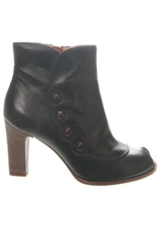 444 Timberland, Μέγεθος 39, Χρώμα Καφέ, Τιμή 144,25 €