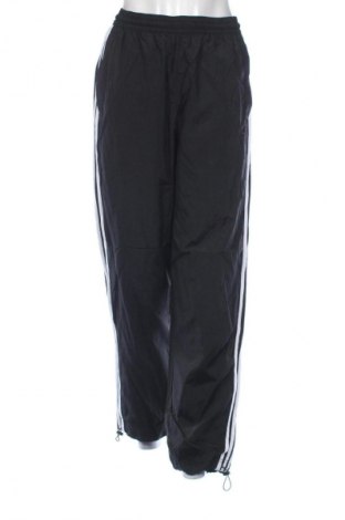 Dámské kalhoty  Adidas Originals, Velikost S, Barva Vícebarevné, Cena  889,00 Kč