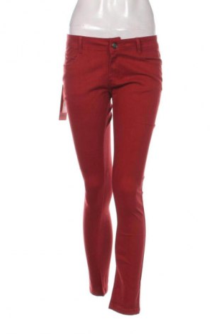 Damenhose Cherry, Größe M, Farbe Rot, Preis € 32,99