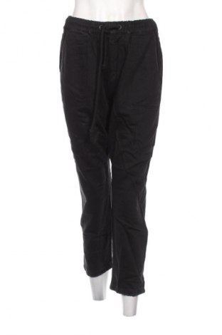 Damenhose Decjuba, Größe M, Farbe Schwarz, Preis 63,99 €