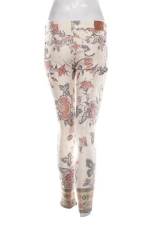 Damenhose Desigual, Größe M, Farbe Mehrfarbig, Preis € 43,99