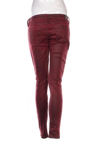 Dámské kalhoty  Guess, Velikost L, Barva Červená, Cena  1 229,00 Kč