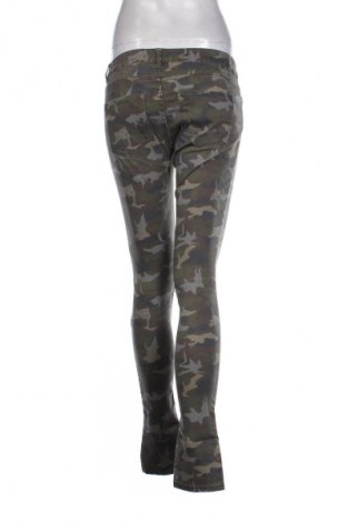 Pantaloni de femei H&M, Mărime M, Culoare Multicolor, Preț 76,00 Lei