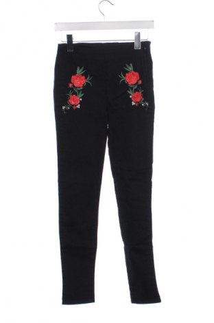 Dámské kalhoty  H&M Divided, Velikost XS, Barva Vícebarevné, Cena  249,00 Kč