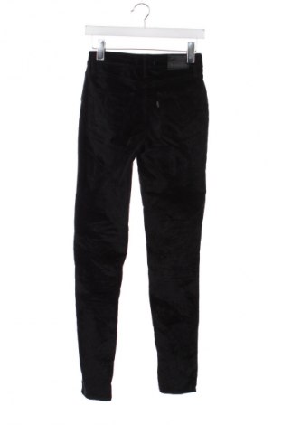 Dámské kalhoty  Levi's, Velikost S, Barva Černá, Cena  1 329,00 Kč