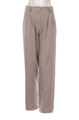 Дамски панталон NEW COLLECTION, Размер M, Цвят Бежов, Цена 40,89 лв.