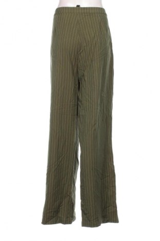 Damenhose Neon Hart, Größe XL, Farbe Mehrfarbig, Preis € 75,99