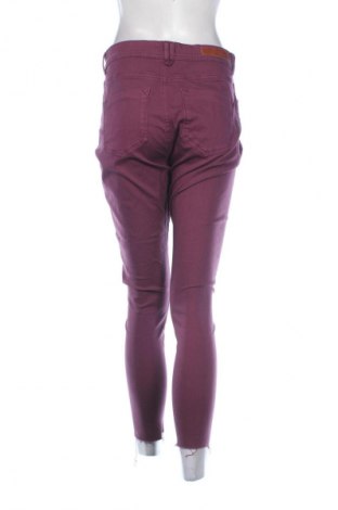 Damenhose ONLY, Größe L, Farbe Lila, Preis 28,11 €