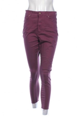 Damenhose ONLY, Größe L, Farbe Lila, Preis 28,11 €