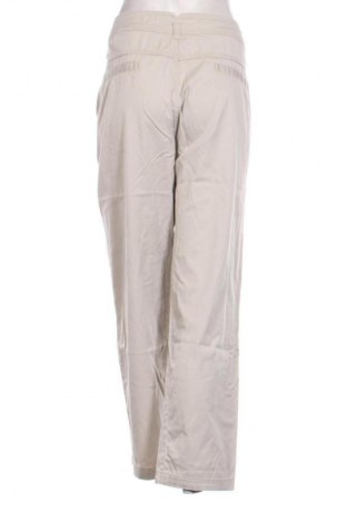 Damenhose Outfit, Größe XXL, Farbe Ecru, Preis € 15,00