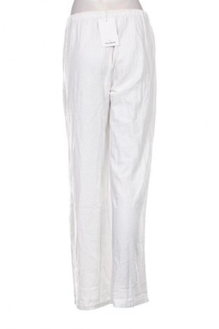 Damenhose Pull&Bear, Größe M, Farbe Weiß, Preis € 32,99
