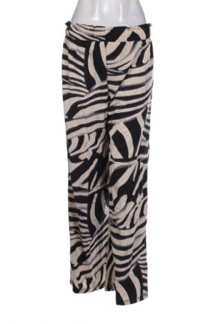 Damenhose SHEIN, Größe S, Farbe Mehrfarbig, Preis 15,00 €