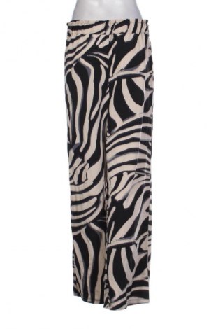 Damenhose SHEIN, Größe S, Farbe Mehrfarbig, Preis 15,00 €