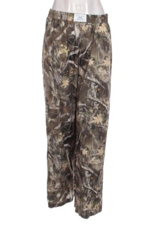 Pantaloni de femei SHEIN, Mărime L, Culoare Multicolor, Preț 77,17 Lei