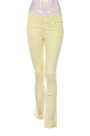 Damenhose Valentina, Größe M, Farbe Gelb, Preis 20,97 €