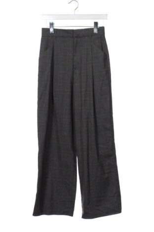 Pantaloni de femei Zara, Mărime XS, Culoare Multicolor, Preț 46,99 Lei
