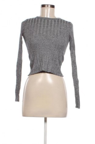 Damenpullover Bershka, Größe S, Farbe Grau, Preis 14,83 €