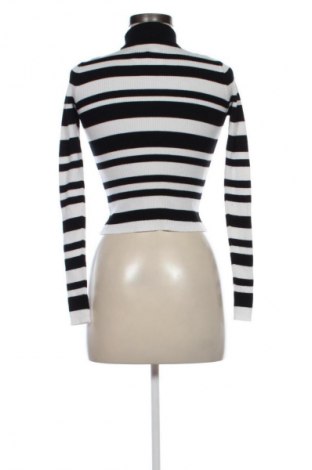 Dámský svetr Pull&Bear, Velikost S, Barva Vícebarevné, Cena  366,00 Kč