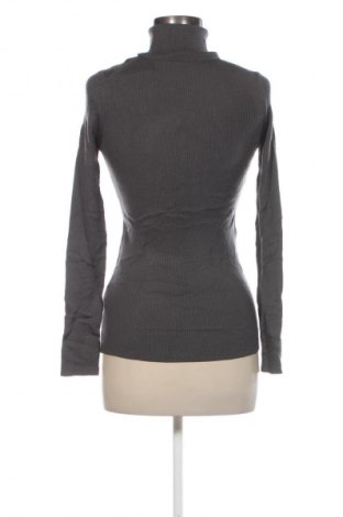 Dámský svetr Uniqlo, Velikost M, Barva Šedá, Cena  579,00 Kč